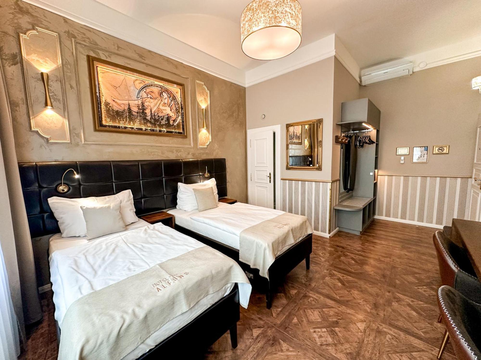 Alfons Boutique Hotel Prague Exterior photo