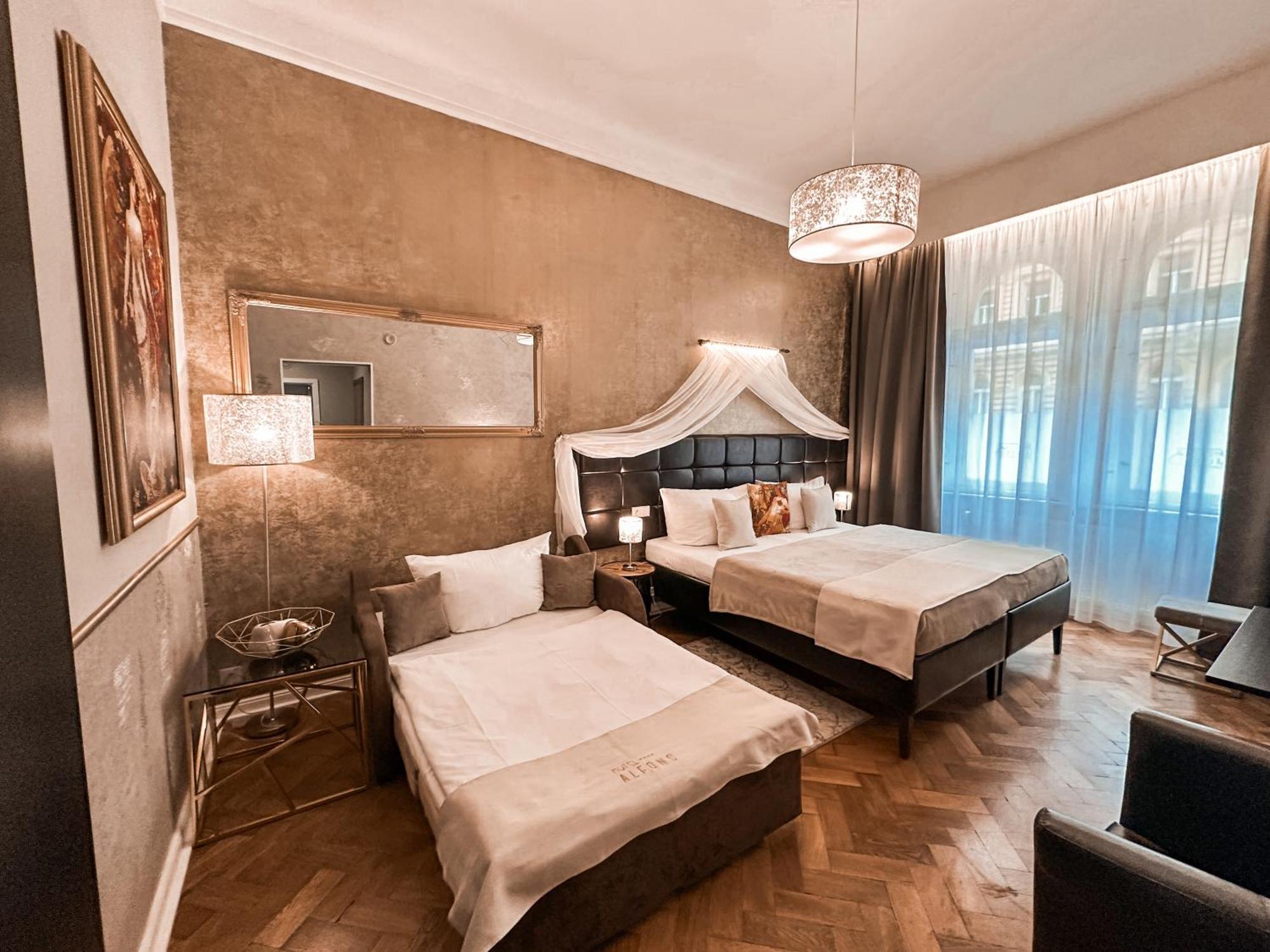 Alfons Boutique Hotel Prague Exterior photo