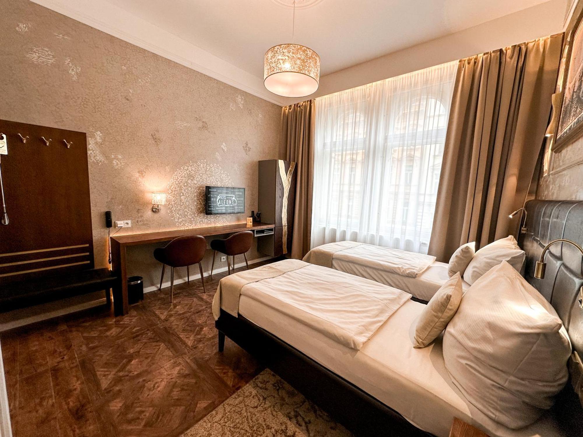 Alfons Boutique Hotel Prague Exterior photo